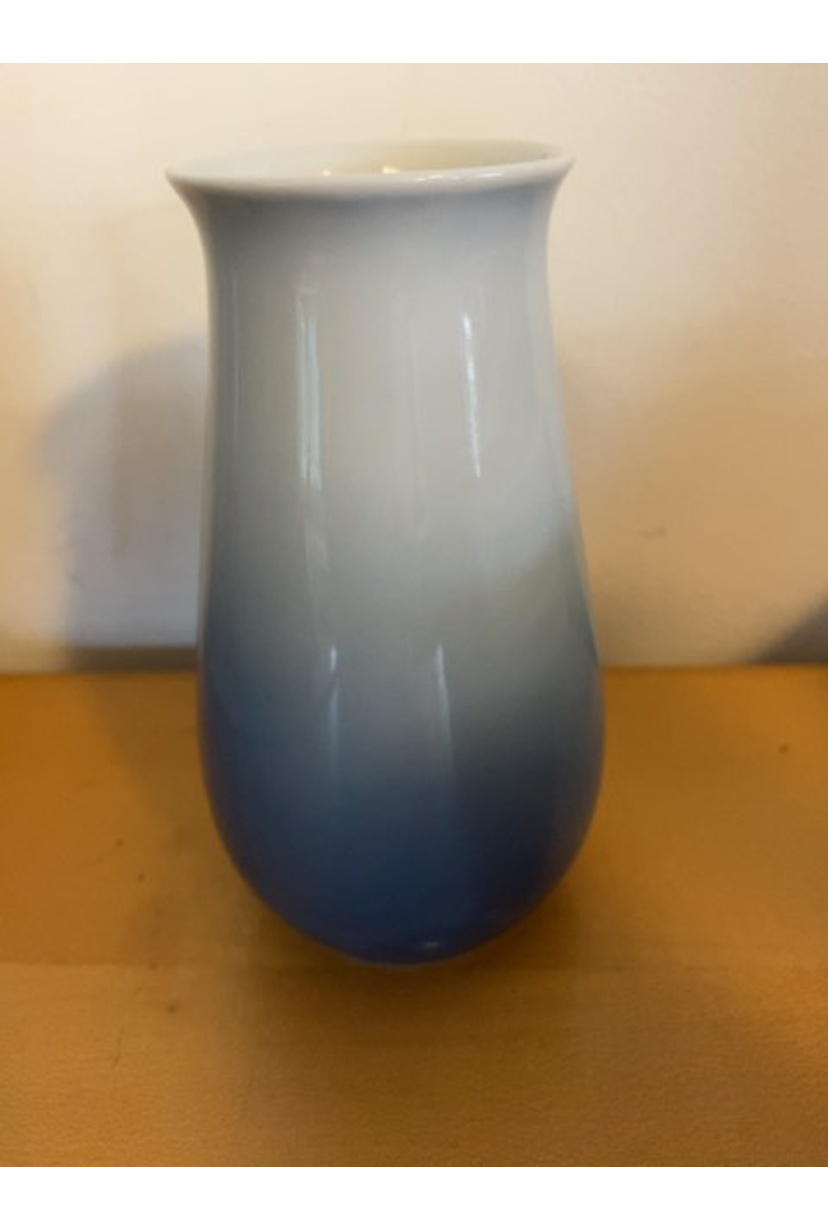 B&G vase 201